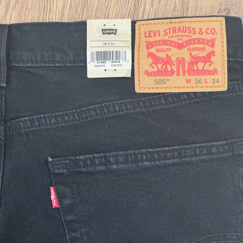 Levis 505 Regular Straight Ease Black Denim Stretch Jeans 36x34 005052912 NEW